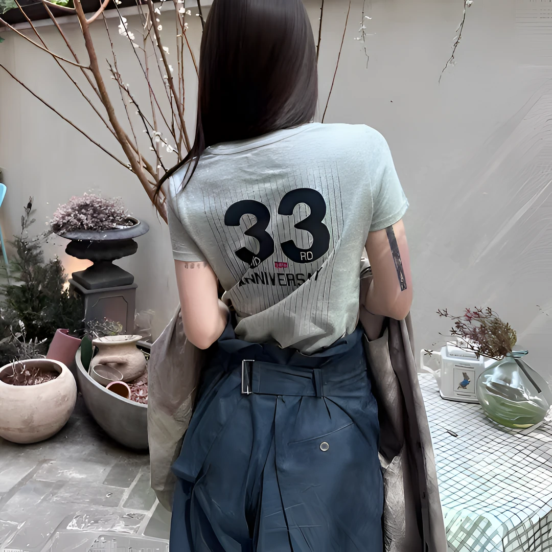 R501-R600夏季新款实体店品质韩版轻奢高级小众女装气质短袖上衣