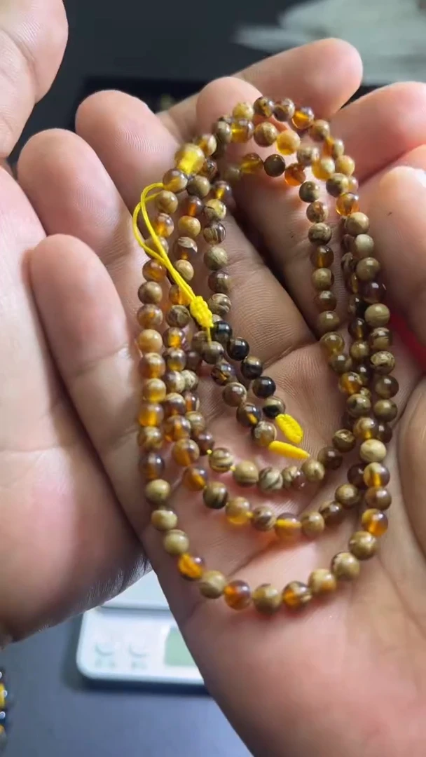 裸石琥珀未镶嵌33