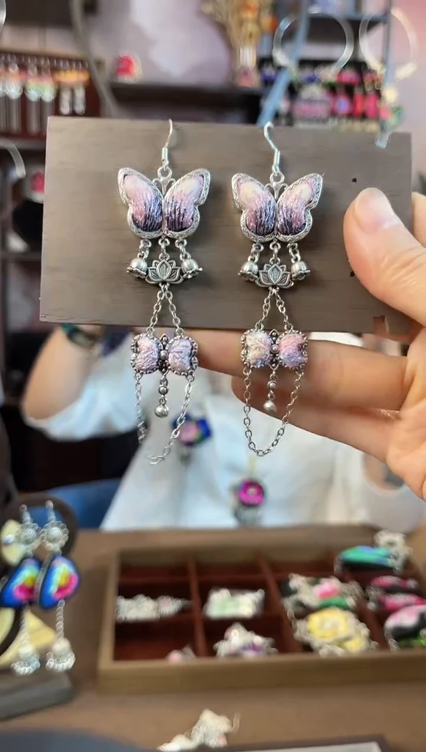 织绣民族风手工非遗老绣饰品307