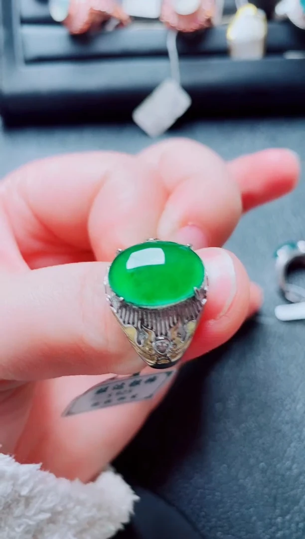 银S925镶嵌戒指翡翠1111
