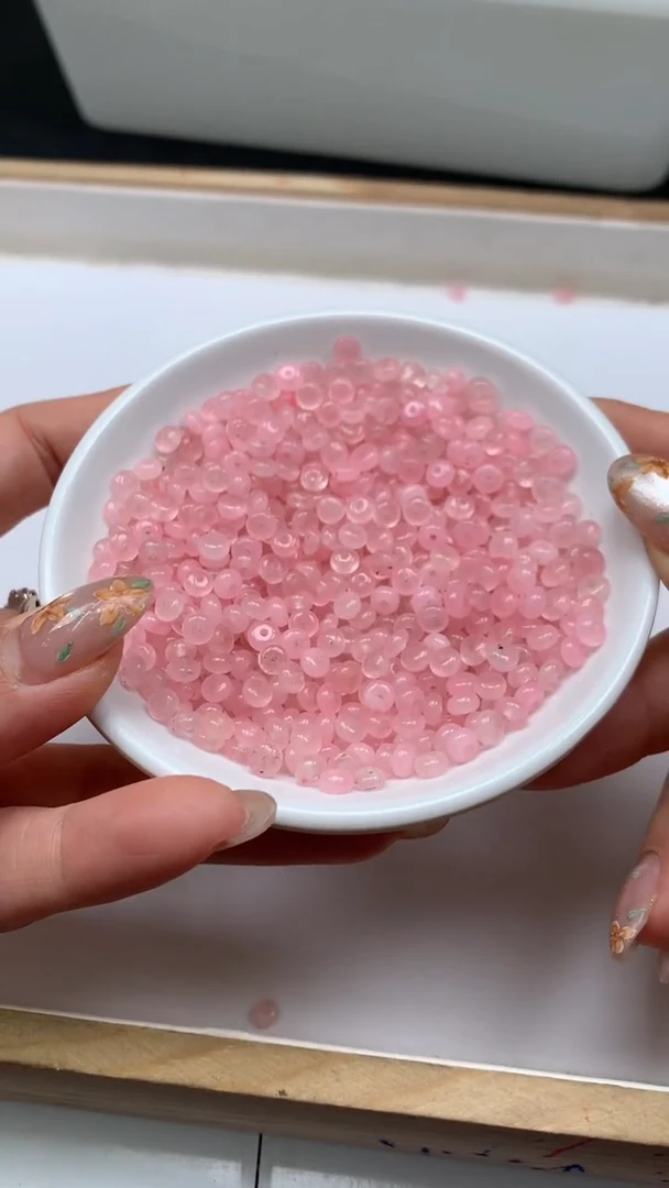 未镶嵌珠宝半成品水晶C920 粉水晶2*4mm50个6.8元