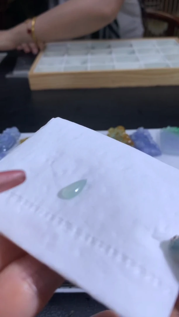 未镶嵌定制翡翠怡**家翡翠