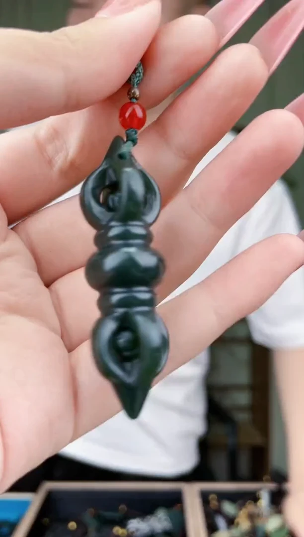 和田玉未镶嵌挂件拍一发一，多样性发货！