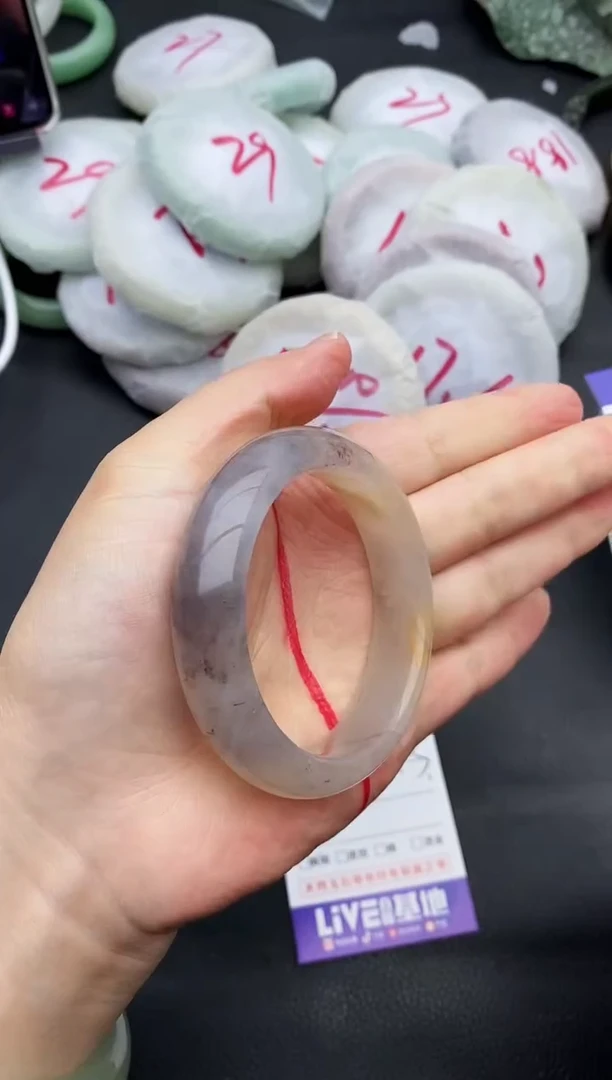 未镶嵌手镯石英质玉205+52/53