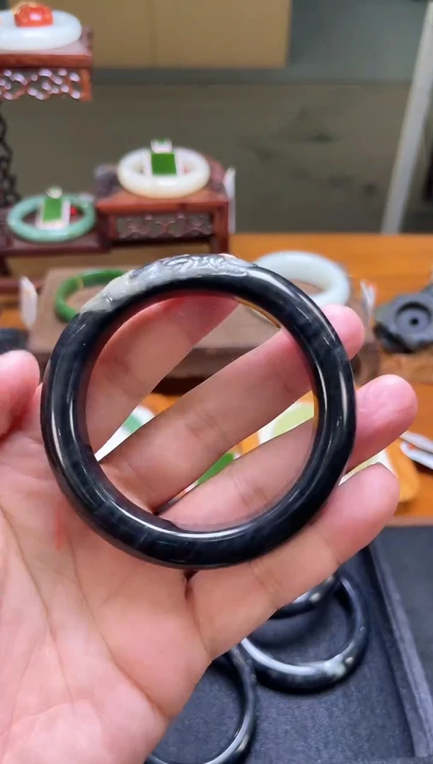 未镶嵌手镯和田玉若羌毛毛矿青花 56+圈 1