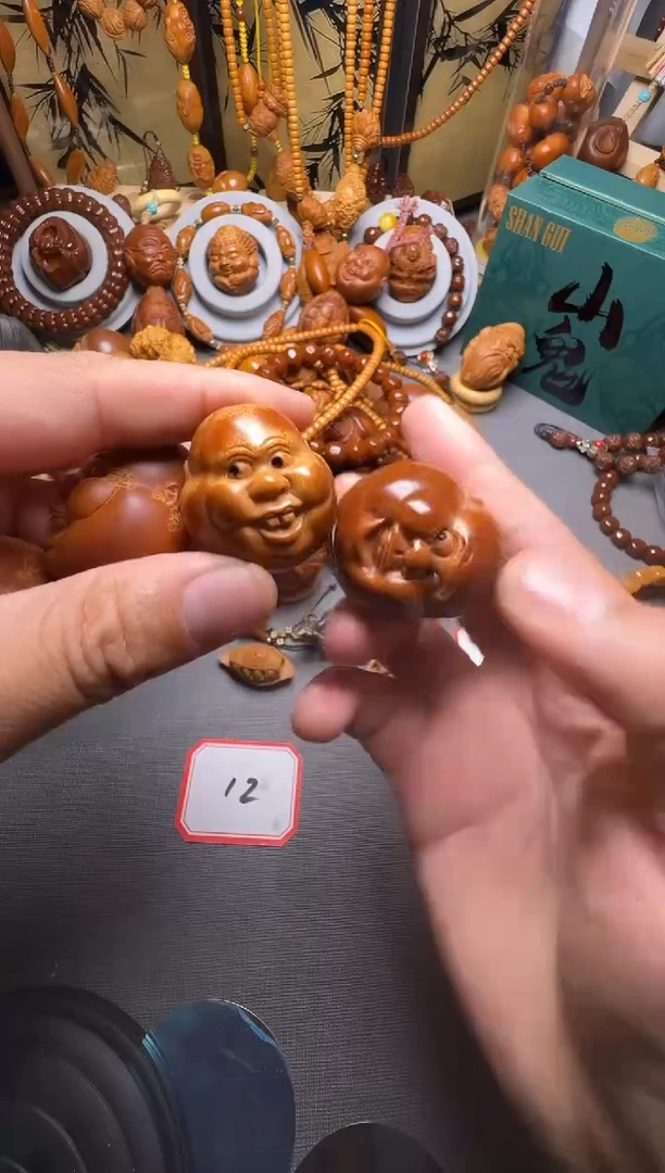手串橄榄核阿呆一对