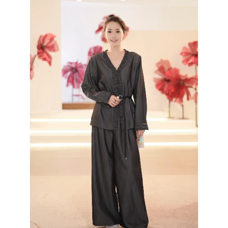 2025年新款法式设计感荷叶边套装 9939