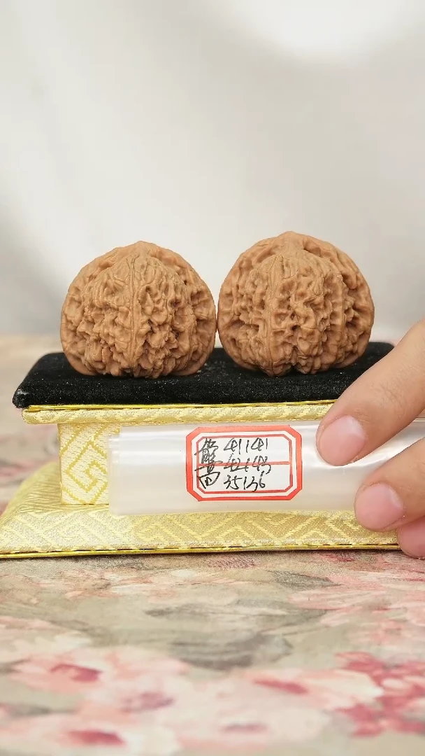 把件文玩核桃赵喜满南将石