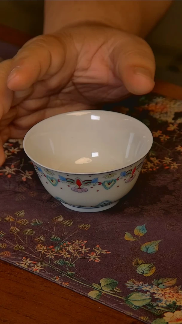 杯手工手绘杯杯很美丽