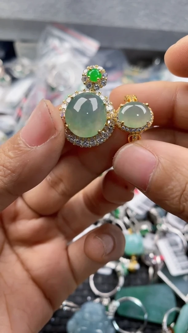 银S925镶嵌戒指翡翠555      7