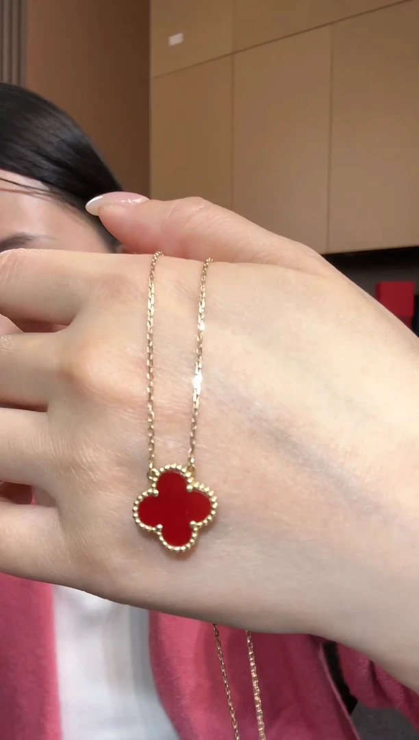 【闪购商品】玛瑙/玉髓套链18K金镶嵌红色k黄，四叶草套链GHJ25版