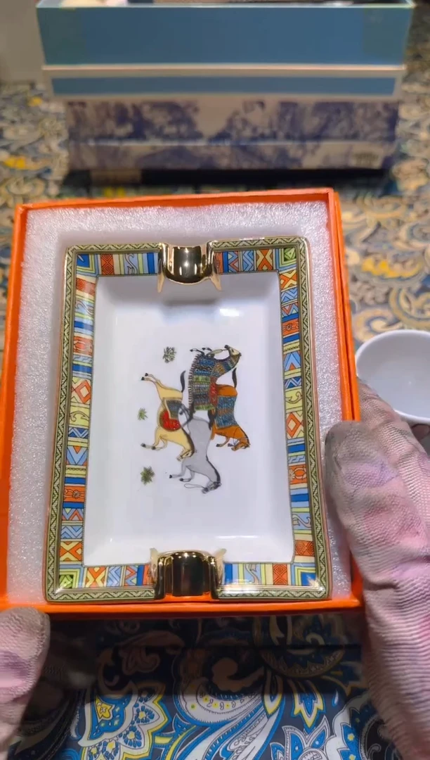 【闪购商品】瓷片11111111111111