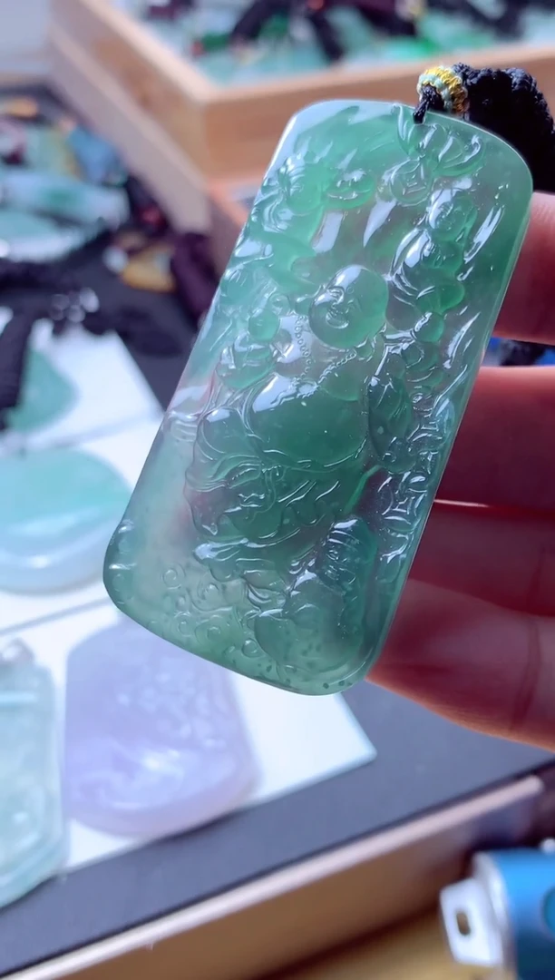 颈饰未镶嵌翡翠天然A货翡翠