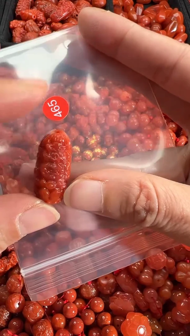 【闪购商品】南红玛瑙颈饰未镶嵌1