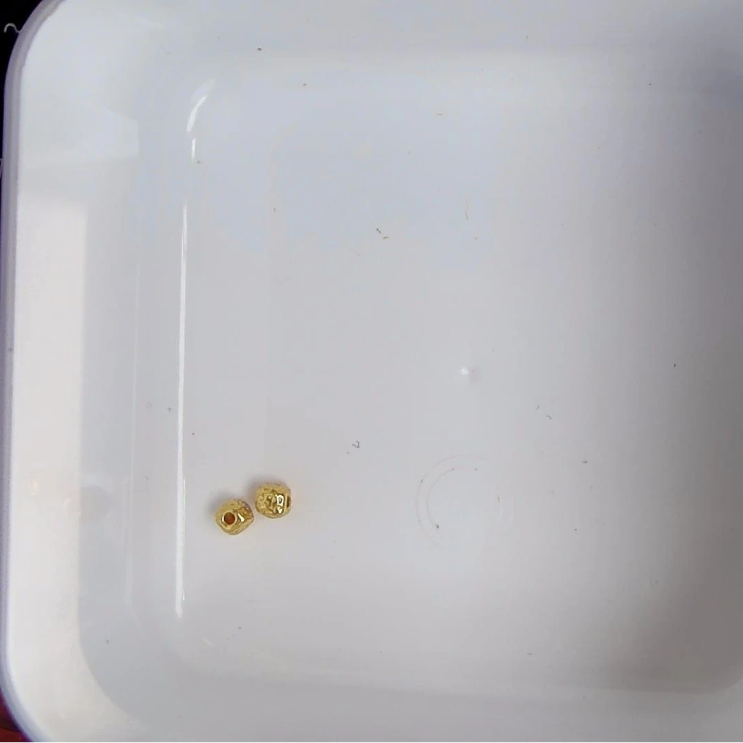 黄金足金小金 豆