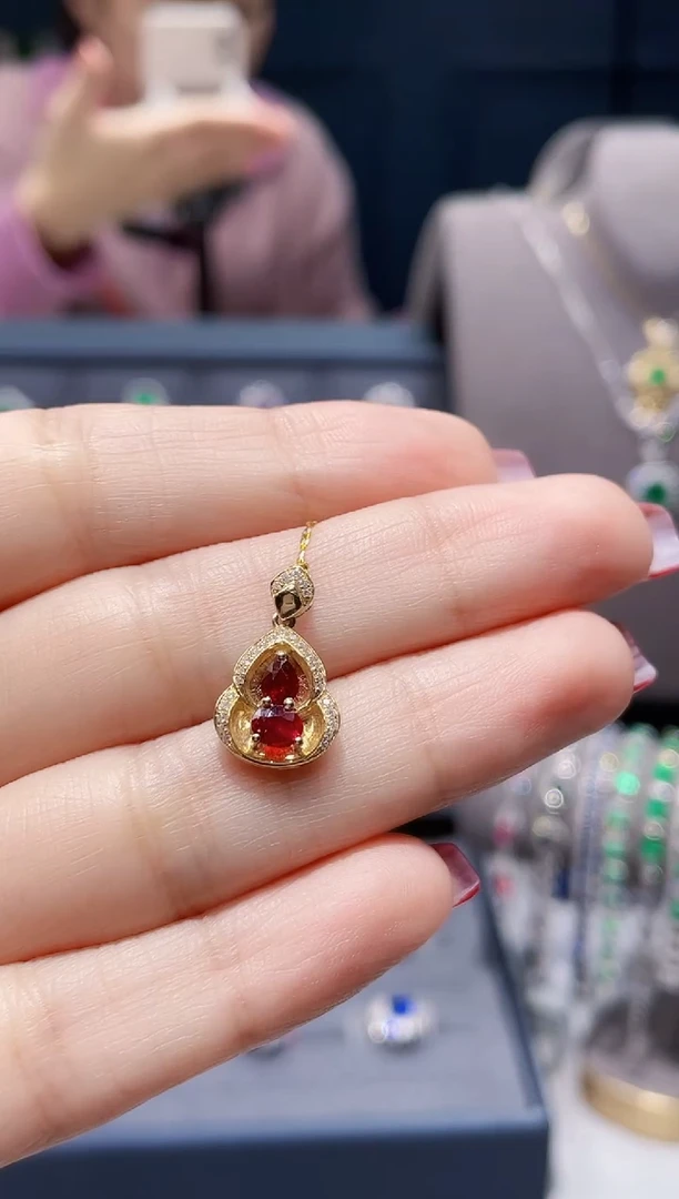 【闪购商品】红宝石吊坠(不含链)18K金镶嵌0.48克拉