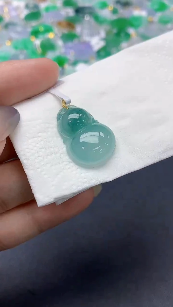 翡翠未镶嵌颈饰天然缅甸a货翡翠