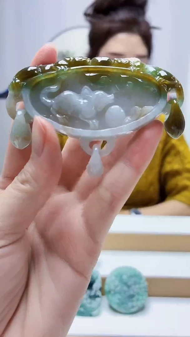 未镶嵌定制翡翠4829zm-毛货挂件31