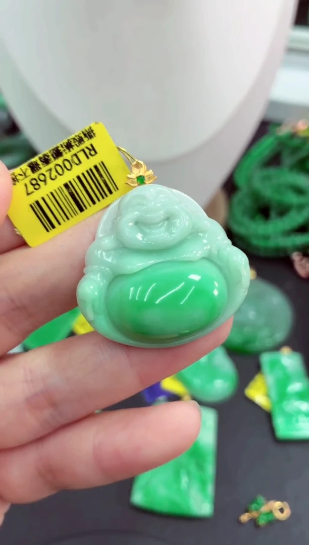 吊坠(不含链)18K金镶嵌翡翠挂件