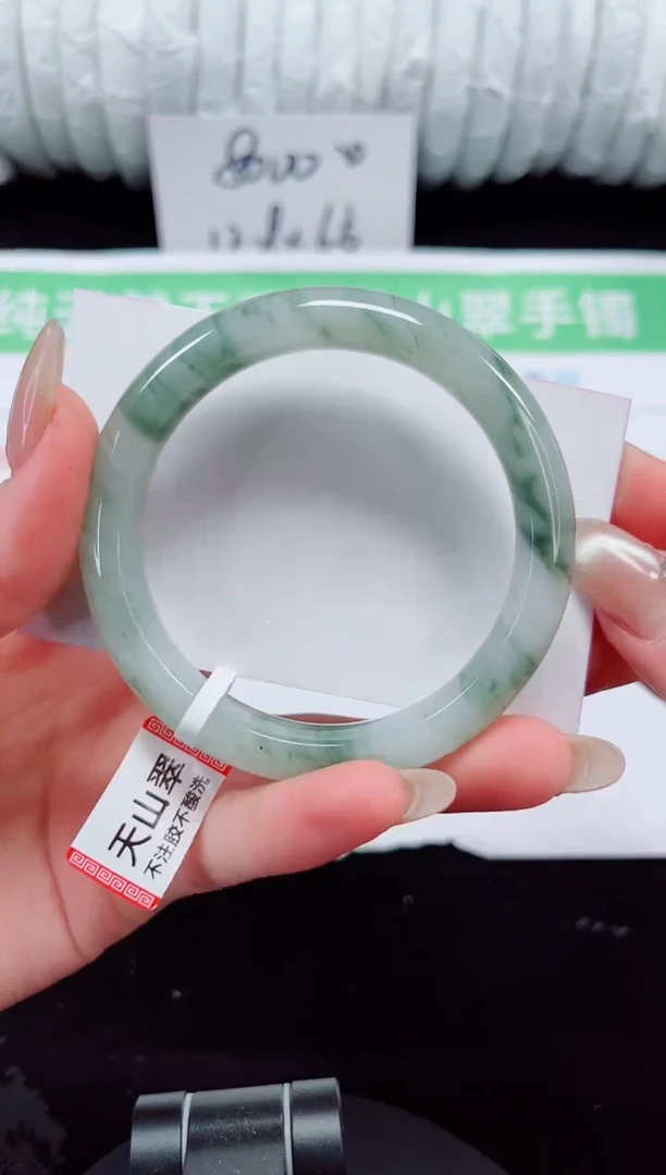 未镶嵌手镯石英质玉156-54/55