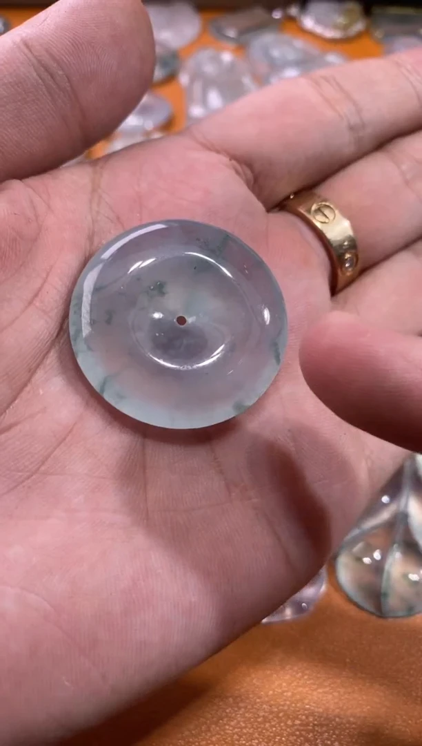 翡翠挂件未镶嵌扣子13800