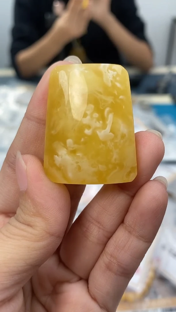 【闪购商品】琥珀裸石未镶嵌天然琥珀蜜蜡牌子