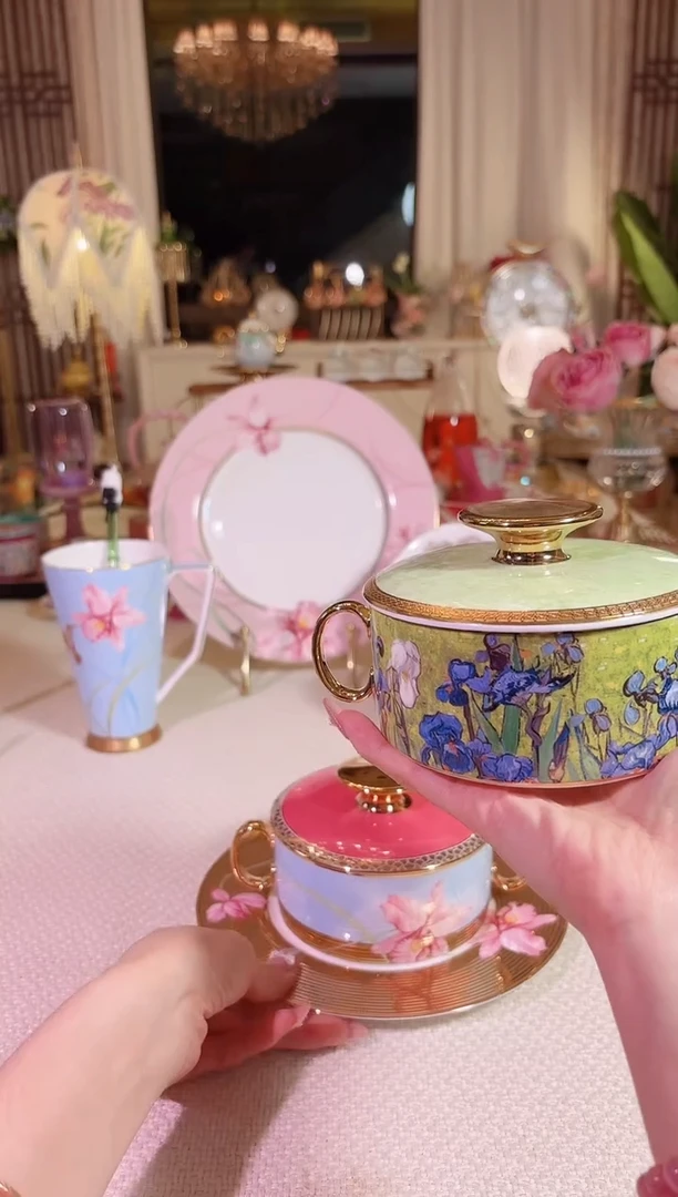 自然写生 梵高燕尾花 双耳碗 如图