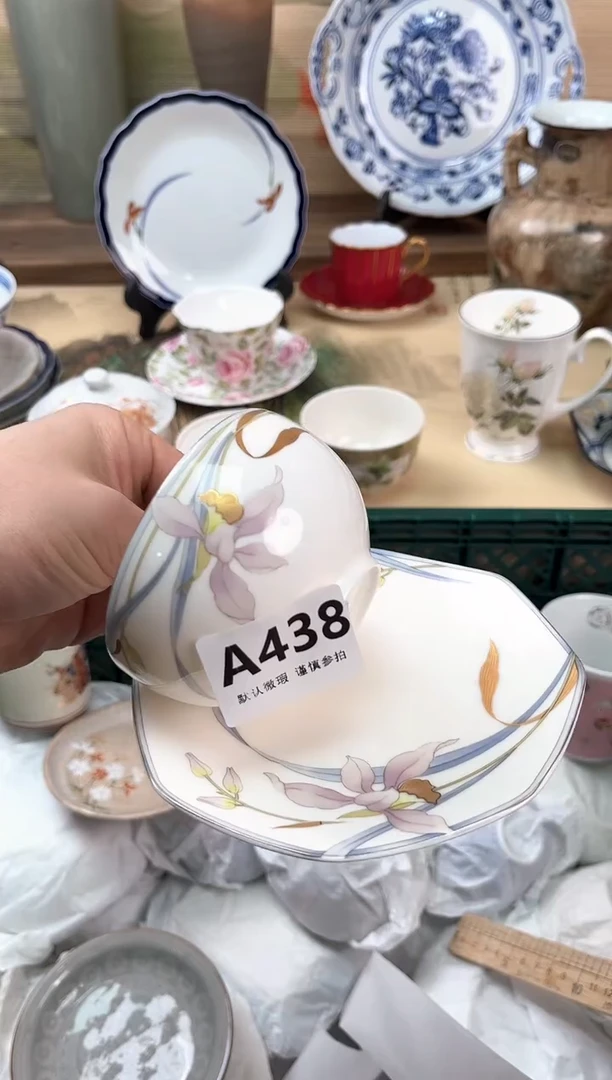 瓷片美****）438