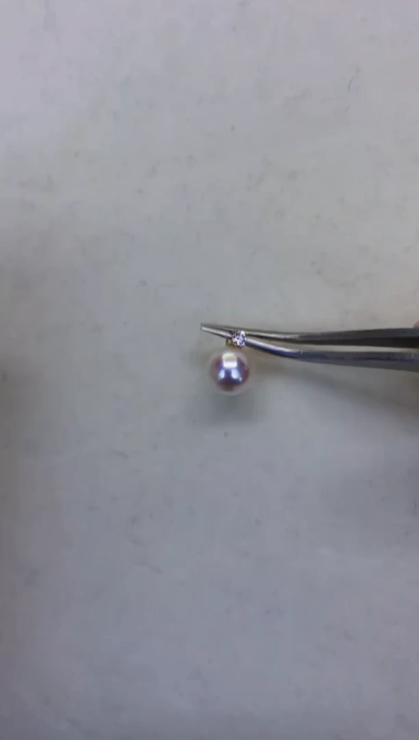 18K金镶嵌DA海水珍珠王妃带钻吊坠8-9MM x039