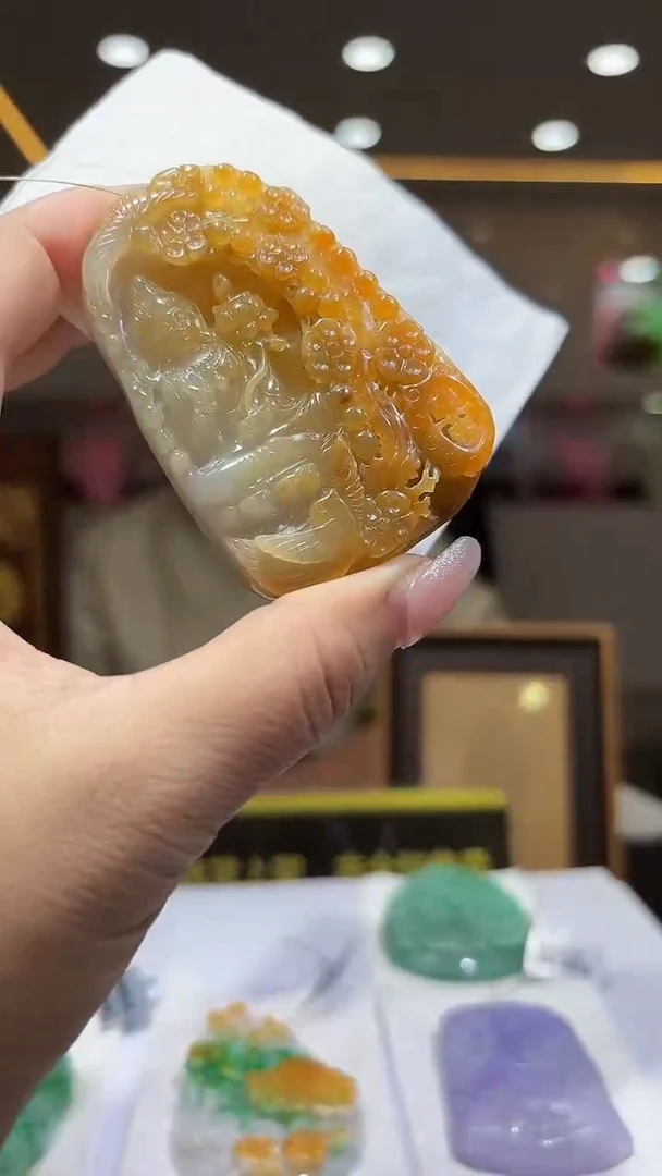 未镶嵌定制翡翠33/0103/C/观音