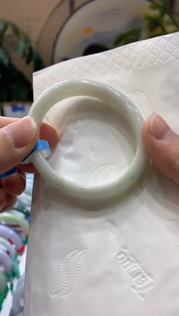 【闪购商品】翡翠手镯未镶嵌000003865