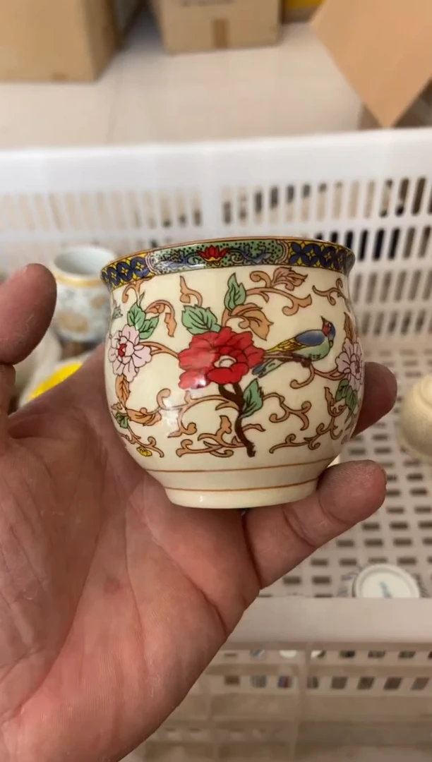 杯无运费险有瑕疵的摄影的产品有使用过的痕迹有点脏介意勿拍