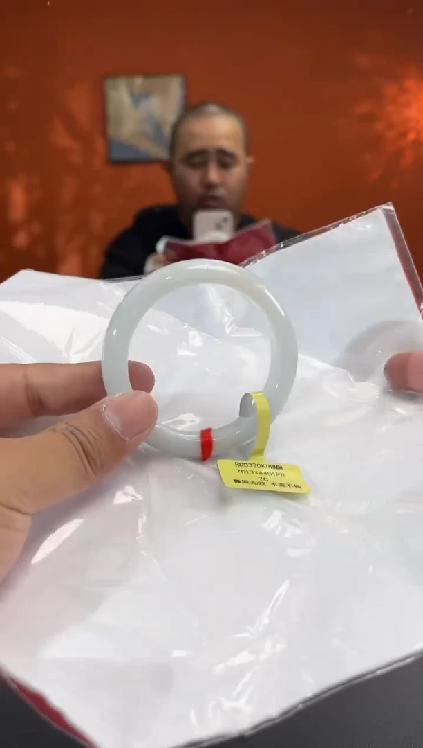 未镶嵌手镯翡翠27 52