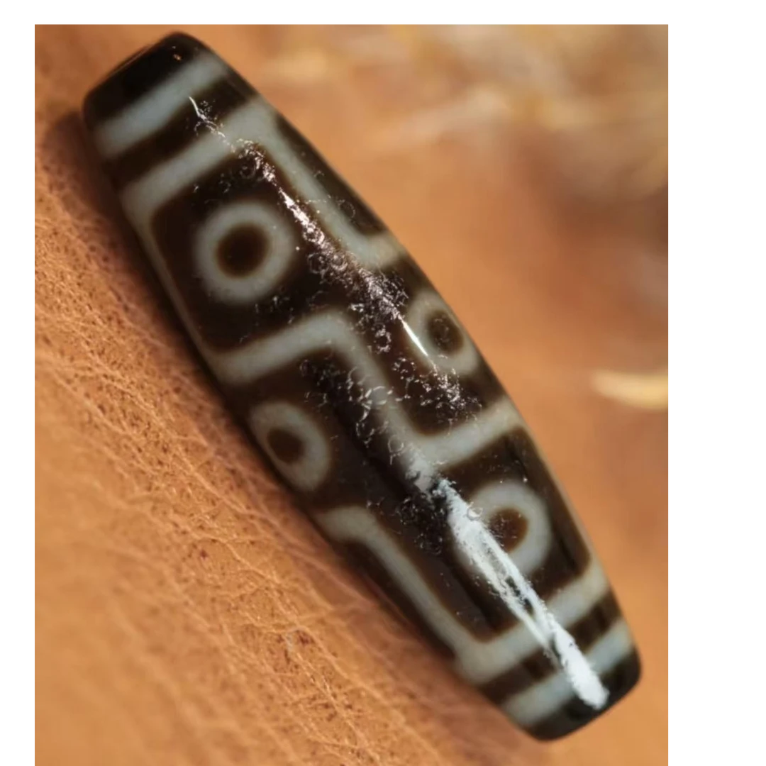 大尺寸精挑折九莲师三条纹玛瑙天珠台工白芯渗透