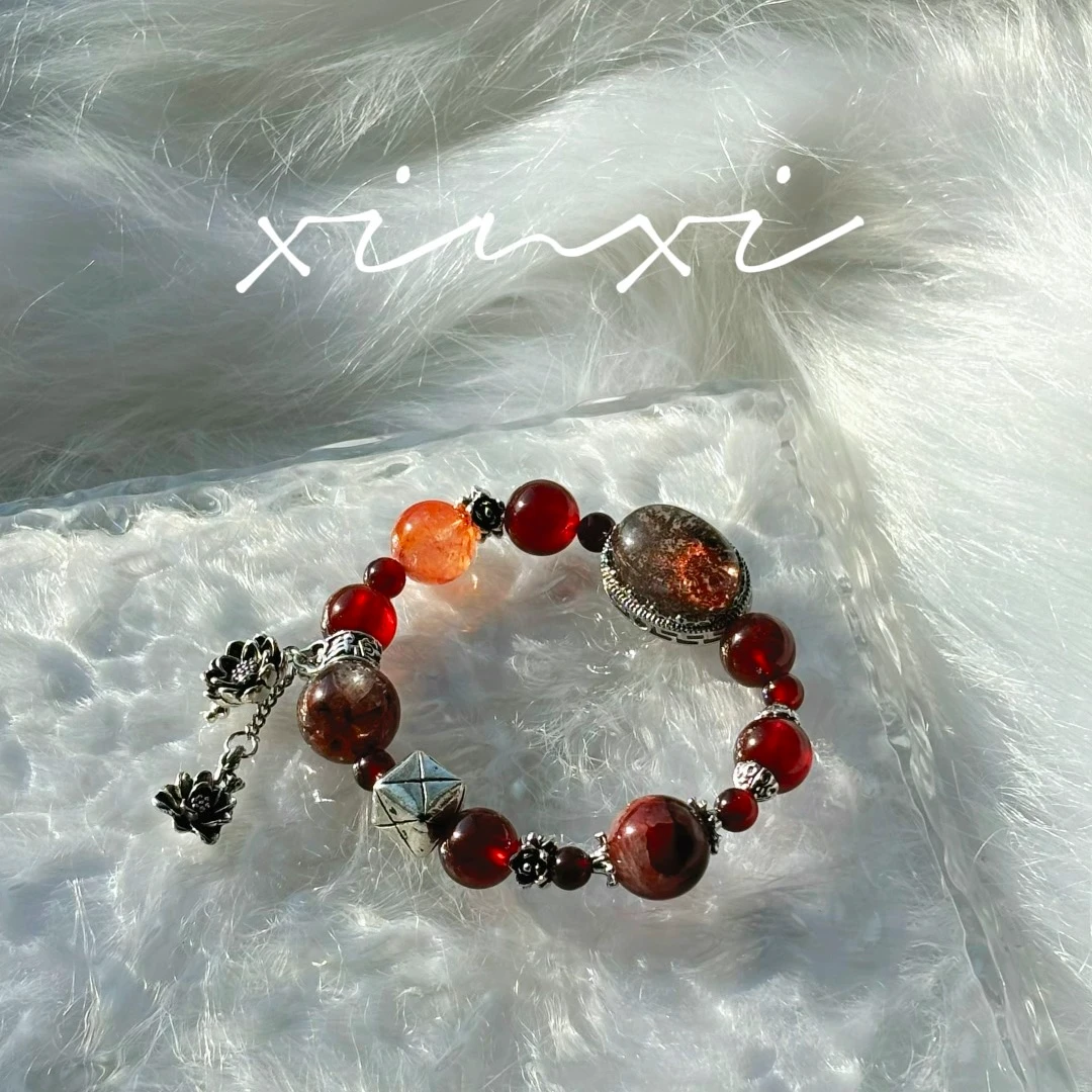 【炘喜】天然石榴石水晶手串多样性发货 发其一 C1-006