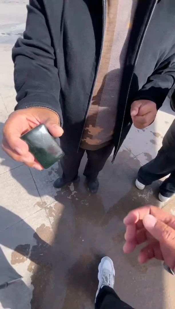 未镶嵌和田玉挂件和田玉