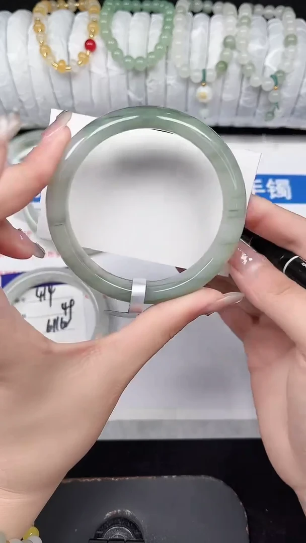 未镶嵌手镯石英质玉415-60/61