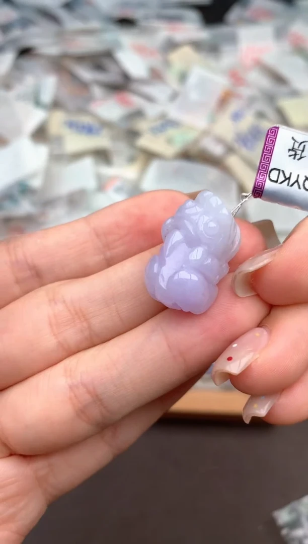 未镶嵌挂件翡翠一