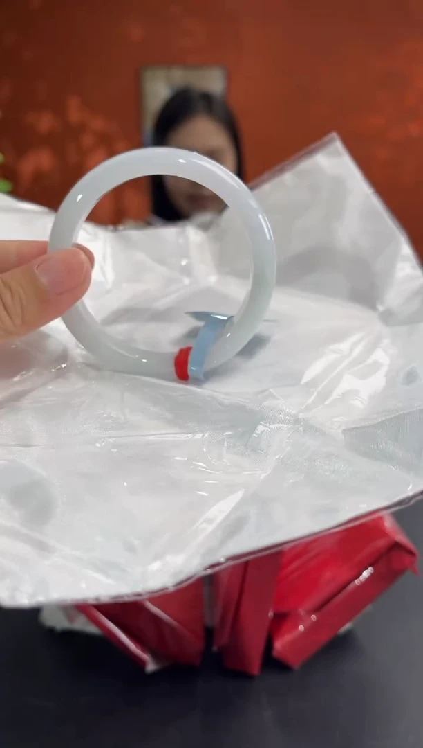 未镶嵌手镯翡翠10