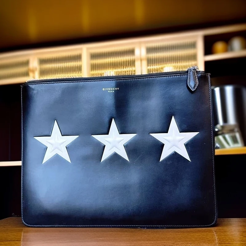 95新 Givenchy/纪梵希 星星手拿包 1176 0173