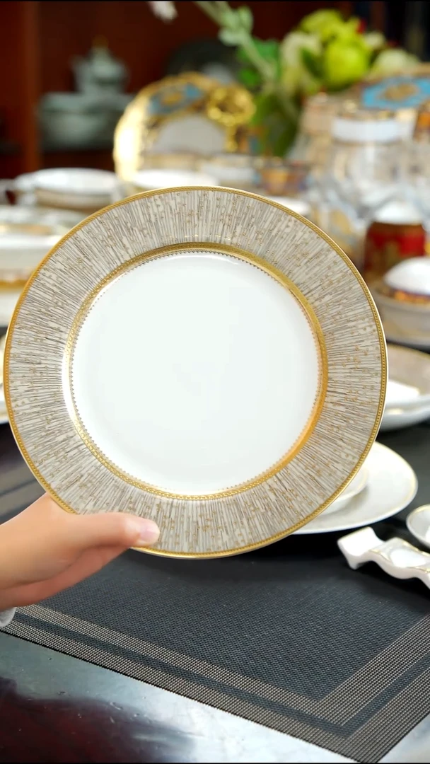 瓷片9英寸平盘   1个