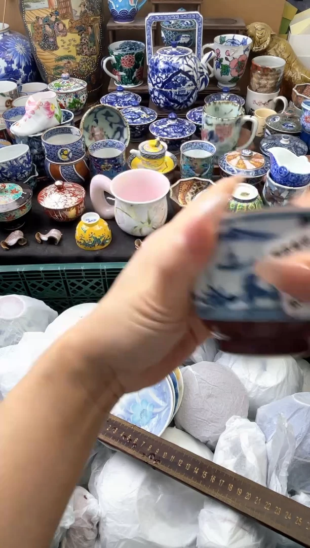 瓷片女**?65号六六工艺品瓷器