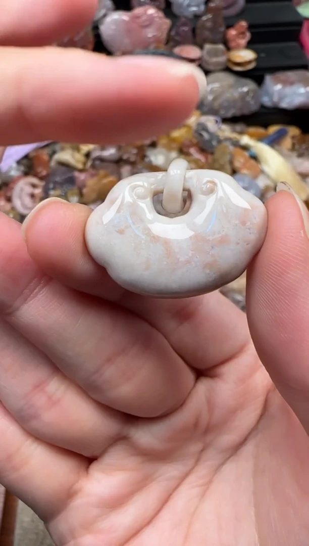 颈饰未镶嵌硅化珊瑚（珊瑚玉）757