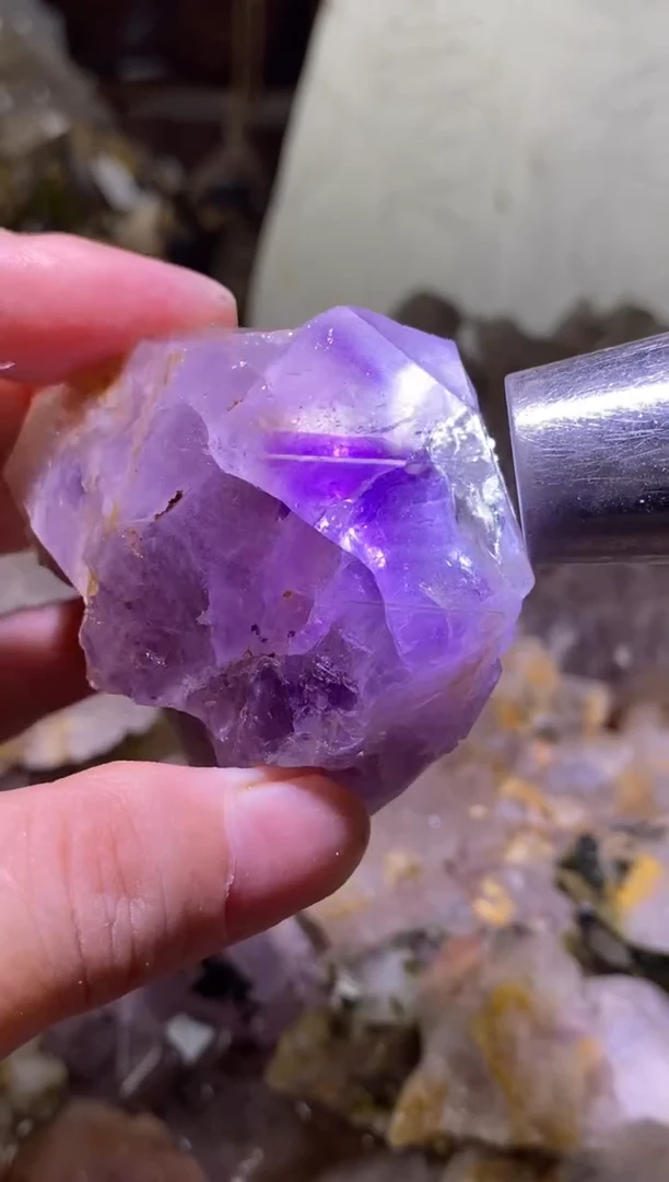 未镶嵌珠宝半成品水晶69号141g超七紫花园手把件