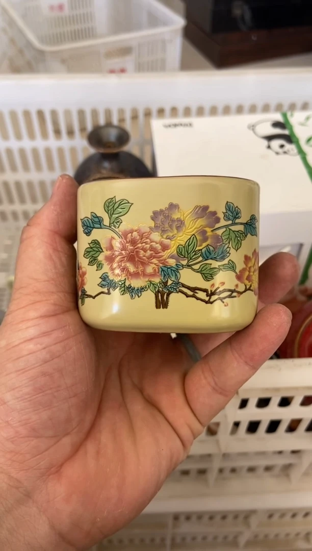杯无运费险有瑕疵的摄影的产品有使用过的痕迹有点脏介意勿拍