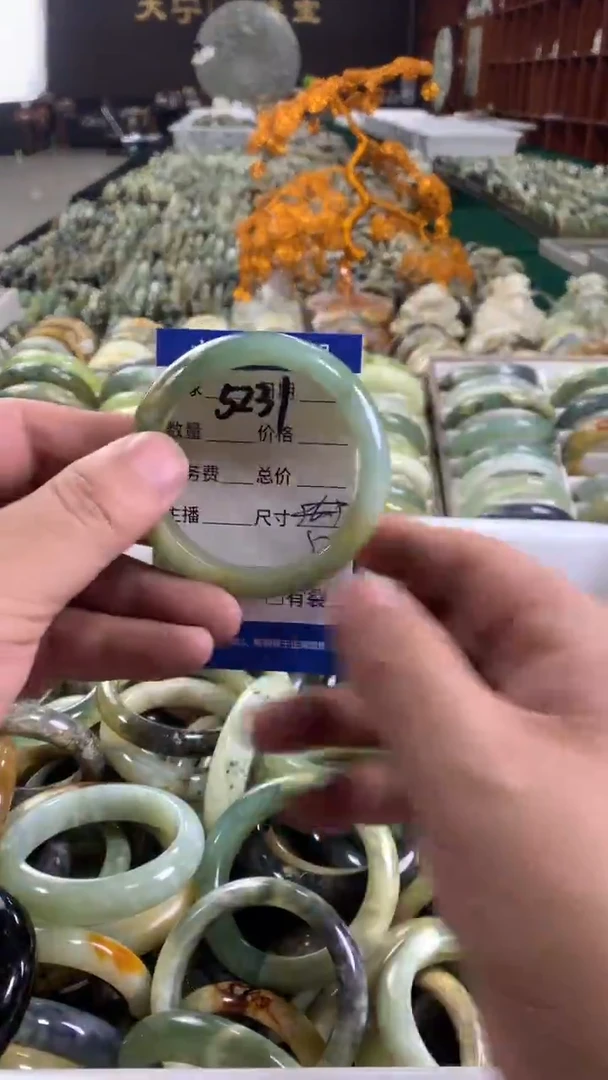 未镶嵌蛇纹石玉手镯5231