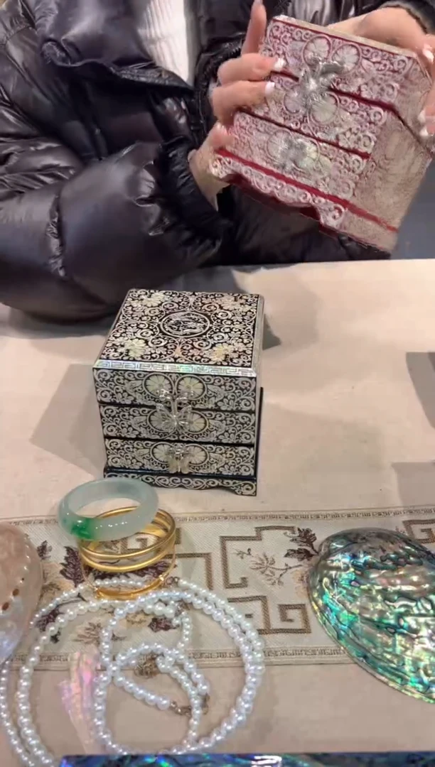 【闪购商品】黑底龙凤弘贝雅螺钿漆器文化馆