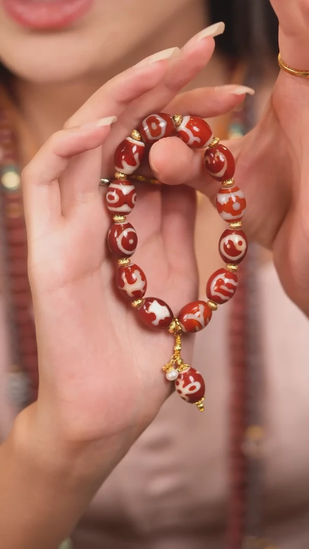 玛瑙/玉髓颈饰未镶嵌传世珠宝