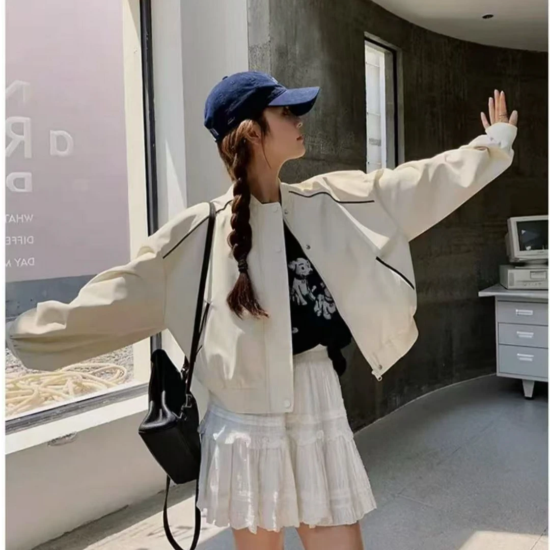 春装女款2025年新款开春夹克棒球服日系圆领春秋短外套