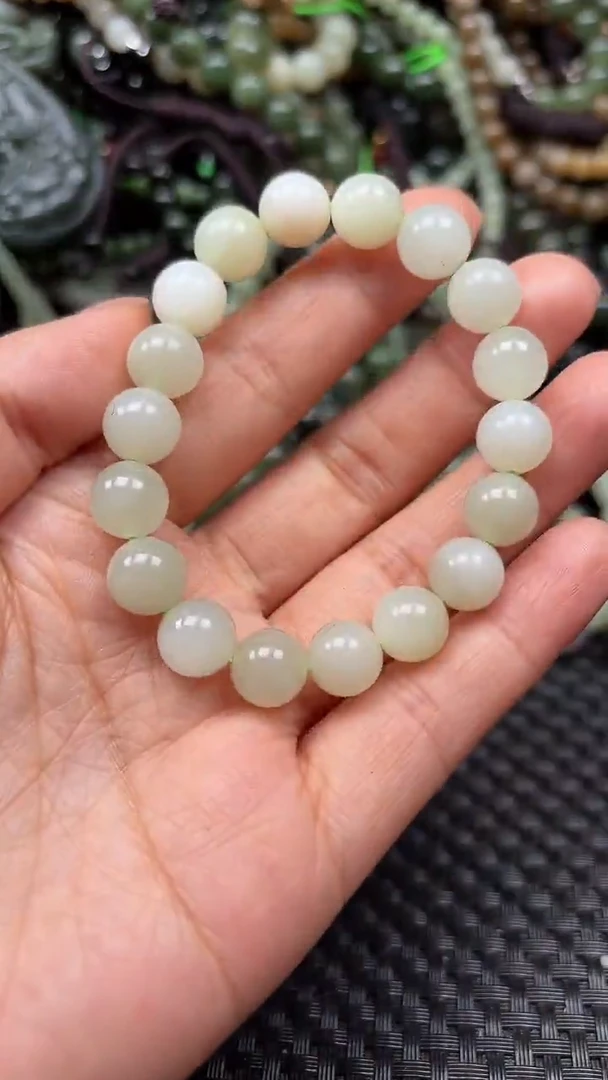 【闪购商品】和田玉颈饰未镶嵌.